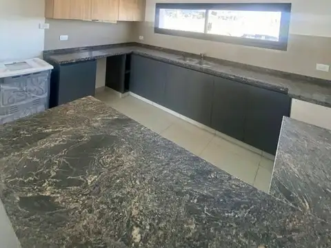 VENTA CASA 2 DORMITORIOS EN DOCTA CORDOBA