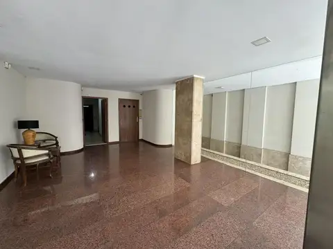 Departamento en Venta con 2 cocheras