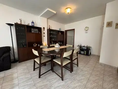 Casa en Venta en Lomas De Zamora, USD 109.000