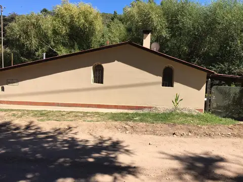 Se vende casa en Cruz Chica La Cumbre