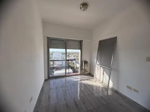 Departamento en Alquiler en Campana, $ 550.000