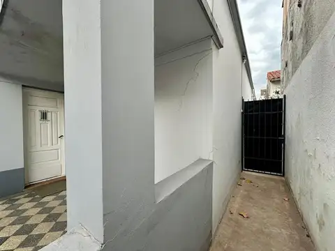 VENTA CASA EN PH 2 AMBIENTES - Metros de Av. Laprida