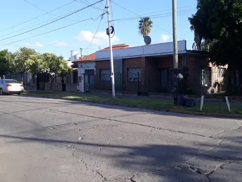 Raul Escalabrini Ortiz 400