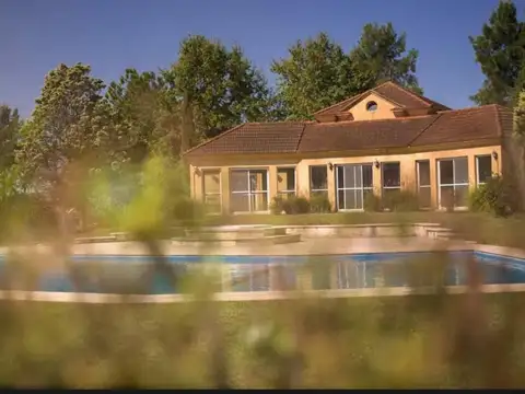 Terreno en Venta en Los Alcanfores, USD 44.000