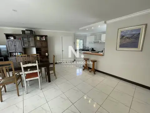 Oportunidad imperdible, amplio departamento en edificio Tauro