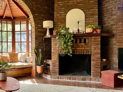 Casa 4 ambientes con 3 baños