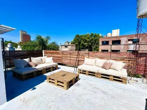 Cafferata 1500, Piso 1