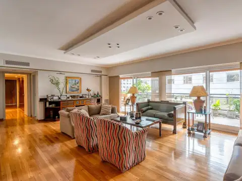 Departamento en Venta con 2 cocheras