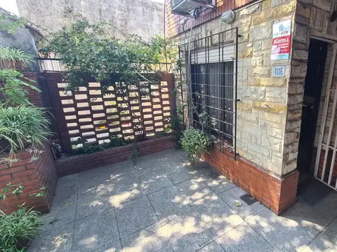 Depto Tipo Casa en Venta de 4 ambientes