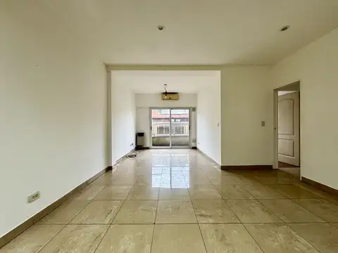 Departamento en Alquiler en Santos Lugares, $ 950.000