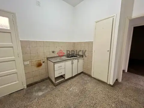 Depto Tipo Casa en Venta en Villa Bonich, USD 74.000