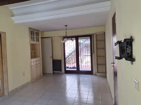 Depto Tipo Casa en Alquiler de 3 dormitorios