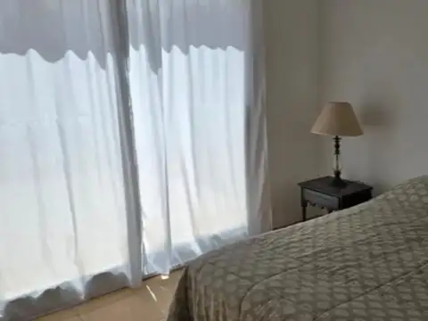 CASA EN VENTA MIRABOSQUES