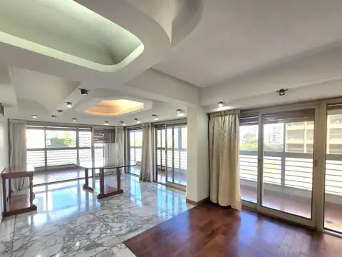 Departamento en Venta de 4 dormitorios