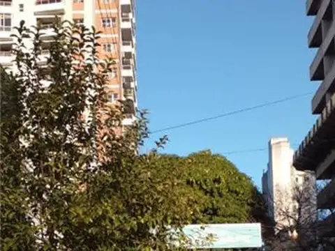 Oficina en Alquiler en Centro, $ 1.700.000