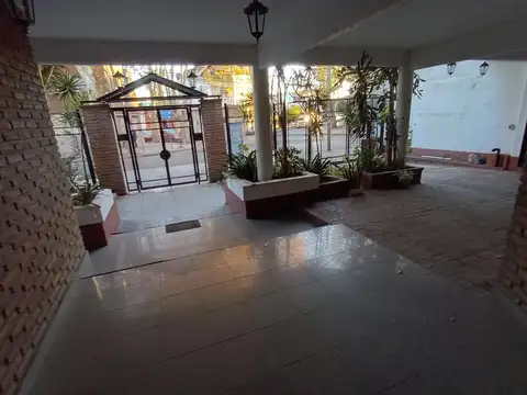 Almafuerte 3800, Piso P.B.