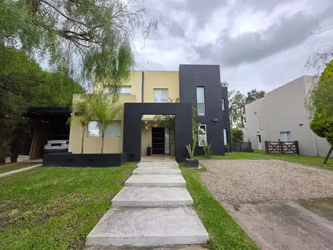 VENTA CASA 4 AMB SAN ISIDRO LABRADOR VILLANUEVA