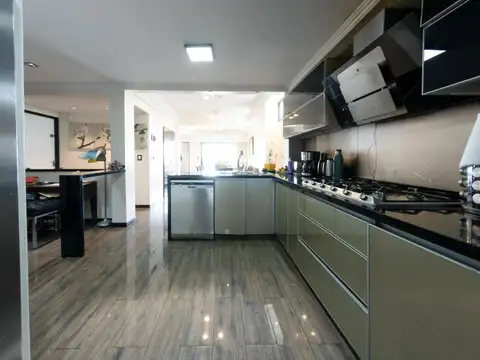 Departamento en Venta de 5 ambientes