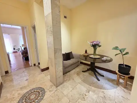 Departamento 4 ambientes con 2 baños