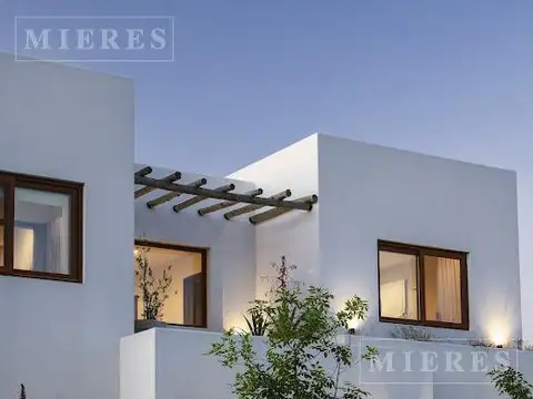 Casa en Alquiler Temporal en Laguna Grande, USD 10.000