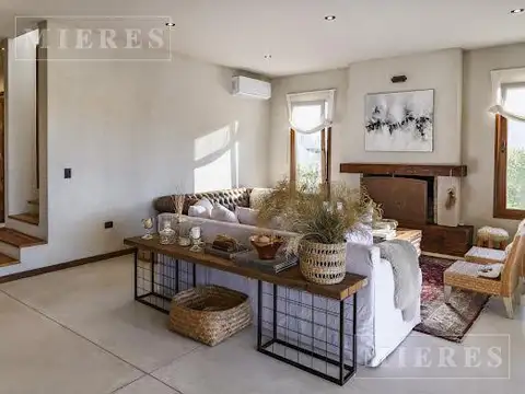 Casa en Alquiler de Verano a La Laguna en Laguna Grande - Villanueva.