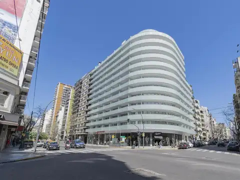 EXCELENTE UNIDAD  EN AV SANTA FE Y AGUERO