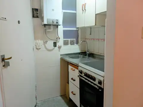J De Garay 2300, Piso 1