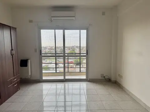 Departamento en Alquiler en Martín Coronado, $ 400.000
