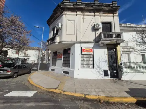 Saráchaga 4300
