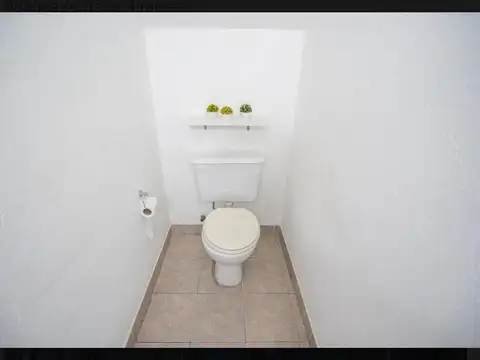 Casa/departamento esquina en el palomar