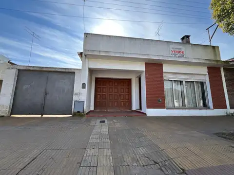 VENTA   MUY BUENA UBICACION   AYACUCHO