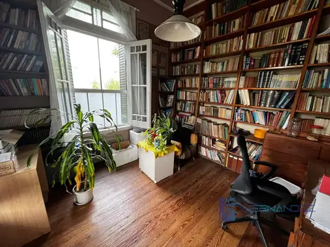 Casa 5 ambientes con 4 baños