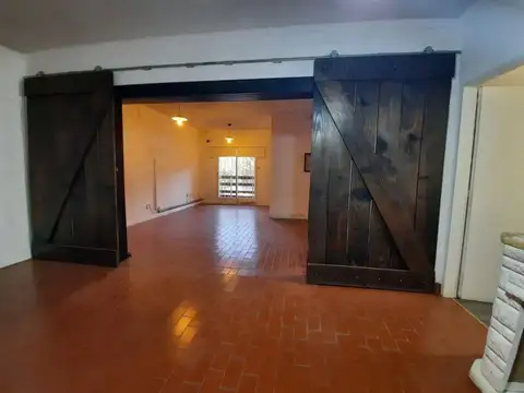 Departamento 5 ambientes con 2 baños