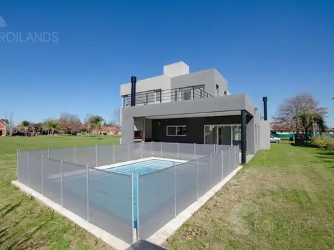 Casa de 5 amb a Estrenar con Pileta y Vista al Golf en Country Boca Ratón, Pilar