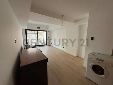 Oficina en Alquiler en Villa del Parque, $ 900.000