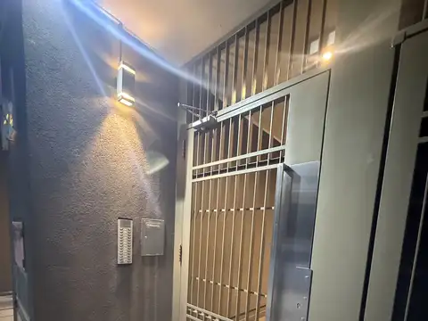 Quito 3700, Piso 5