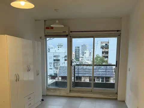 Quito 3700, Piso 5