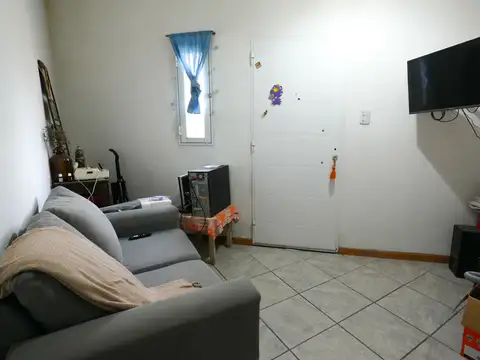 Santiago Derqui 6500