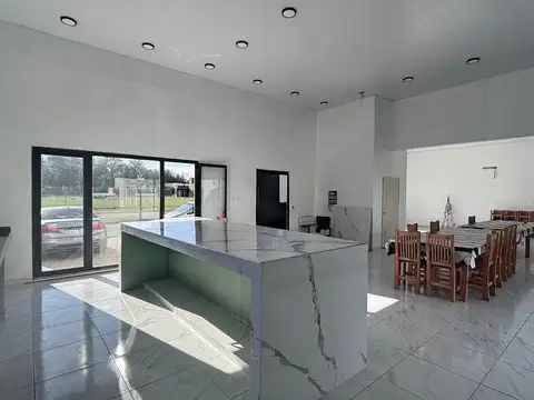 VENTA CASA 5 AMB PISCINA CONDOMINIO SAN FERMIN