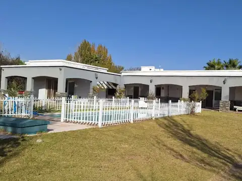 Casa en Venta de 4 dormitorios