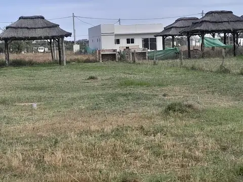 Terreno en Venta 10  mts Fondo