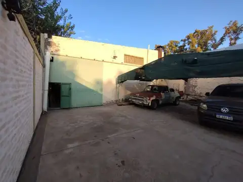 Galpón en Lateral Acceso Norte