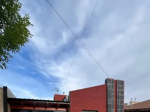 VENTA CASA 3 DORMITORIOS.ALTA GRACIA. APTO CDTO