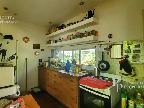 Casa de diseño único en La Bota