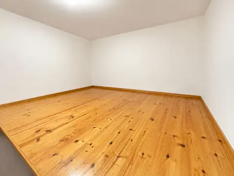 Depto Tipo Casa 2 ambientes con 1 baño