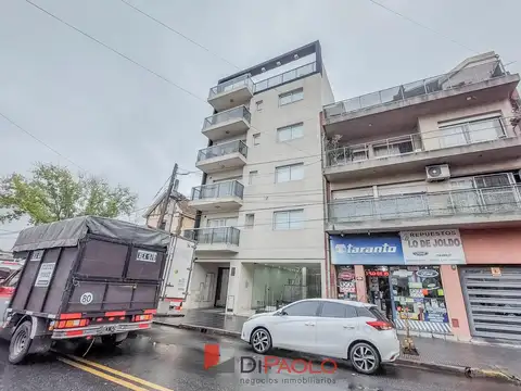 ALQUILER MONOAMBIENTE EN SANTOS LUGARES EN ZONA COMERCIAL