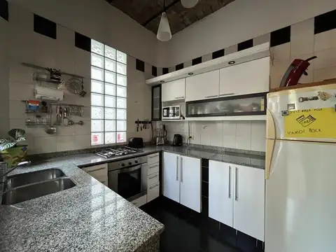 Depto Tipo Casa en Venta en Villa Pueyrredon, USD 298.000