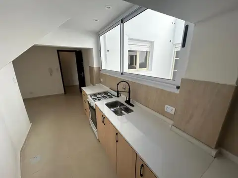 Benito Quinquela Martin 1700, Piso 1