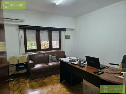 ALQUILER - Casa de 3 ambientes en Beccar, linda distribución con jardín y parrilla