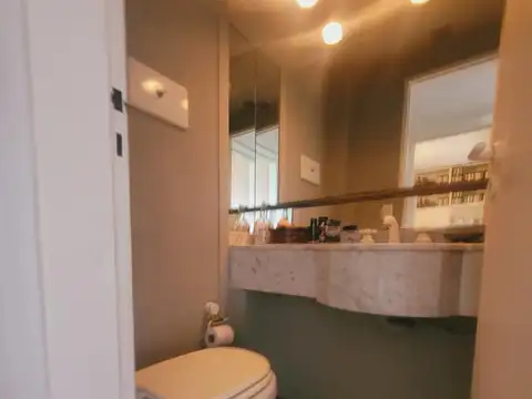 Depto Tipo Casa en Venta con 1 cocheras